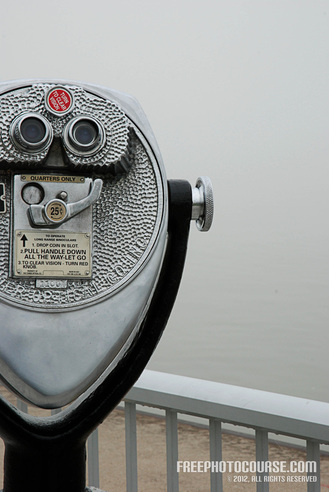 Picture of a coin-operated binocular used to illustrate an aspect of photographic composition and Rule of Thirds.  Part of a tutorial by FreePhotoCourse.com; © 2012, all rights reserved.